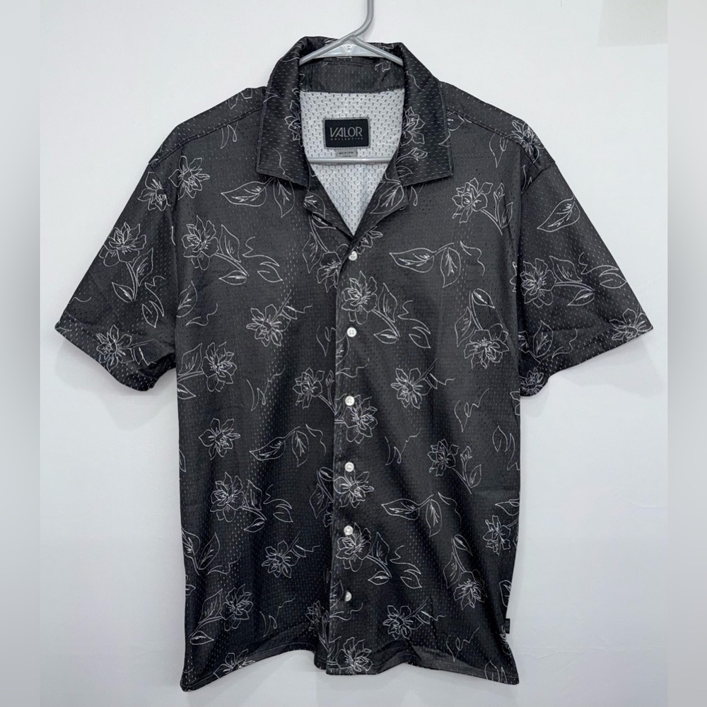 Valor Collection Tropical Mesh Short Sleeve Button Up Collard Shirt Men’s Medium